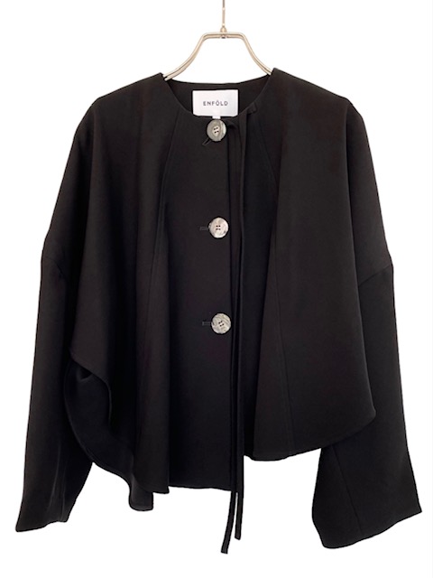 【ENFOLD-エンフォルド　CAPE LIKE JACKET BLACK